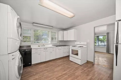 302 Ermina Ave, Spokane, WA 99207 photo 6