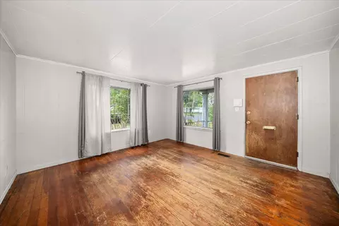 302 Ermina Ave, Spokane, WA 99207 photo 3