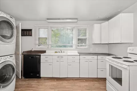 302 Ermina Ave, Spokane, WA 99207 photo 5