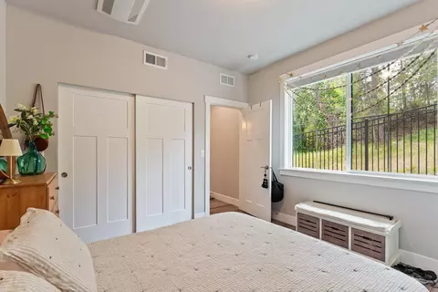 2007 E 33rd Ave, Spokane, WA 99203 photo 49