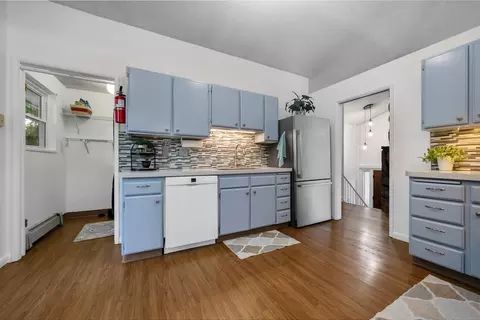 Kitchen - 11010 E 28th Ave, Spokane, WA 99206 photo 3 of 4