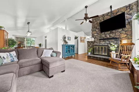 Living - 11010 E 28th Ave, Spokane, WA 99206 photo 1 of 2