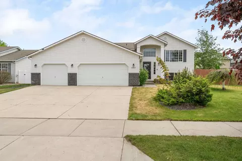 8009 S Strawberry St, Cheney, WA 99004