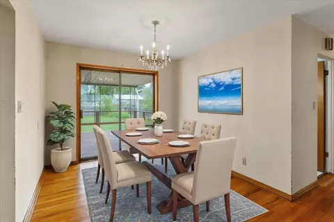 Dining - 1011 E 35th Ave, Spokane, WA 99203 photo 1 of 1