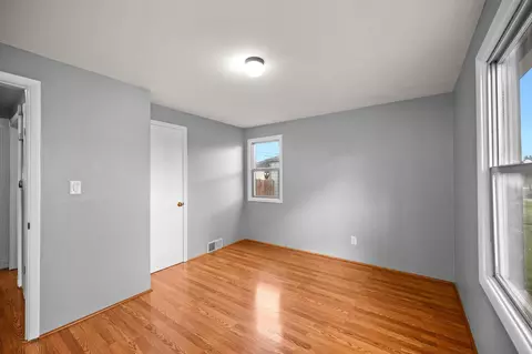 607 E Walton Ave, Spokane, WA 99207 photo 11