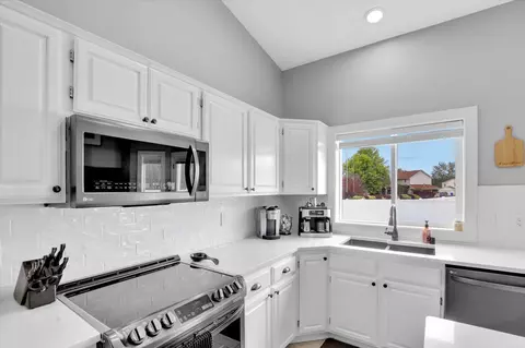 12803 E 34th Ct, Spokane Valley, WA 99206 photo 9