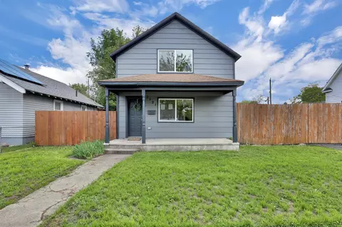 2121 W Sharp Ave, Spokane, WA 99201