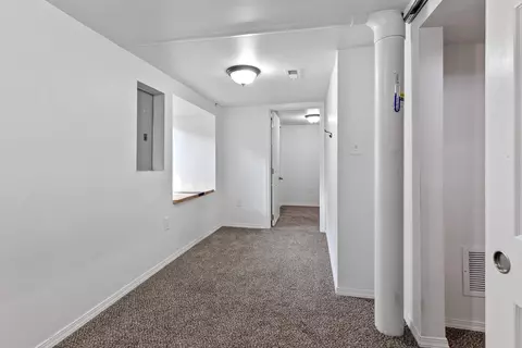 Entry Way - 1024 E Dalton Ave, Spokane, WA 99207 photo 1 of 1