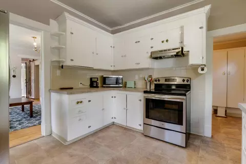 317 E 17th Ave, Spokane, WA 99203 photo 10