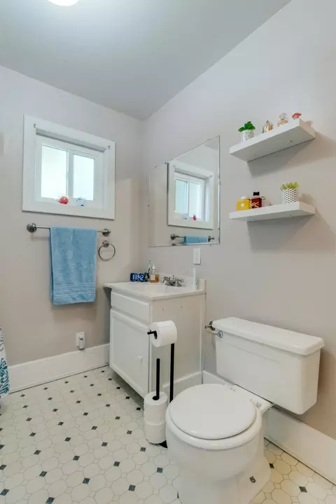 317 E 17th Ave, Spokane, WA 99203 photo 17