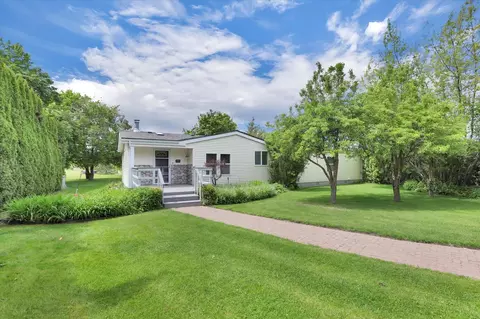 5221 N Malvern Rd, Otis Orchards, WA 99027