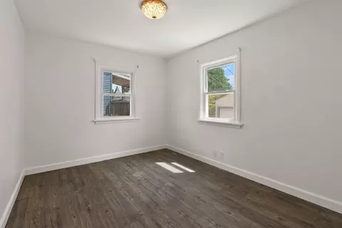 3215 W Longfellow Ave, Spokane, WA 99205 photo 15