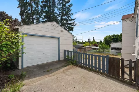 3215 W Longfellow Ave, Spokane, WA 99205 photo 19
