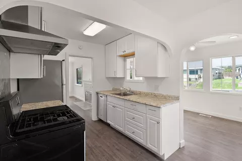 3215 W Longfellow Ave, Spokane, WA 99205 photo 10