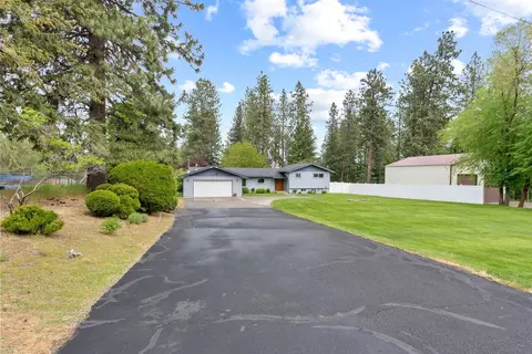 Exterior - 9815 E 44th Ave, Spokane Valley, WA 99206 photo 14 of 16