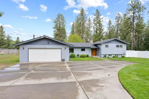 Exterior - 9815 E 44th Ave, Spokane Valley, WA 99206 photo 15 of 16