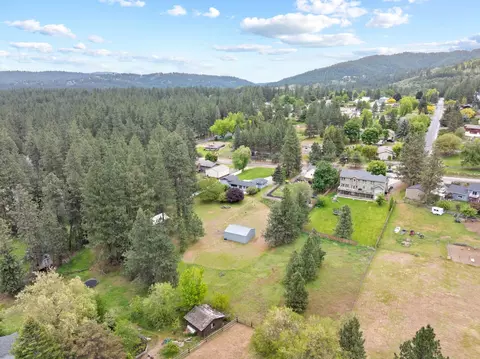 View/Area - 9815 E 44th Ave, Spokane Valley, WA 99206 photo 4 of 10