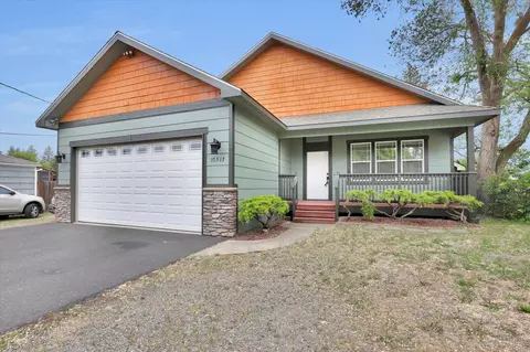 10517 E 9th Ave, Spokane Valley, WA 99206