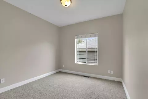 10517 E 9th Ave, Spokane Valley, WA 99206 photo 10