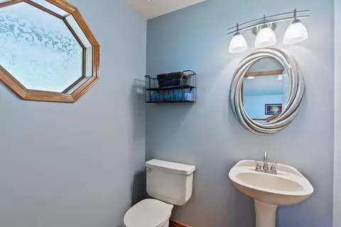 Bath - 11510 E 20th Ave, Spokane Valley, WA 99206 photo 1 of 4