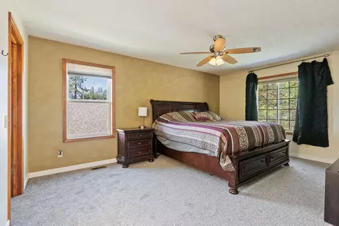 Bedroom - 11510 E 20th Ave, Spokane Valley, WA 99206 photo 1 of 4