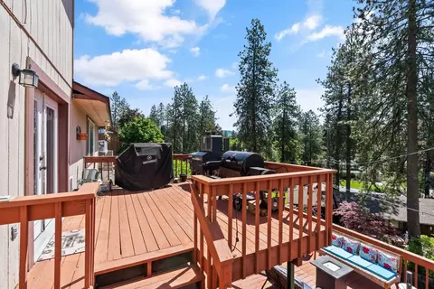 Exterior - 11510 E 20th Ave, Spokane Valley, WA 99206 photo 8 of 14