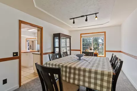 Dining - 11510 E 20th Ave, Spokane Valley, WA 99206 photo 2 of 3