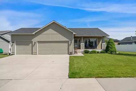 213 E Handy Rd, Colbert, WA 99005
