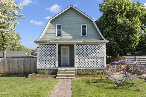 2127 E Mallon Ave, Spokane, WA 99201