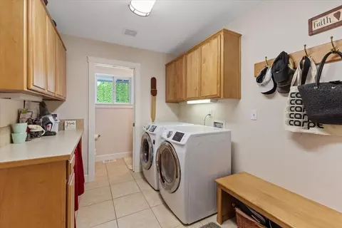 909 E Golden Ct, Spokane, WA 99208 photo 21