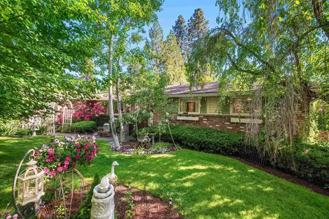 2825 W Woodside Ave, Spokane, WA 99208