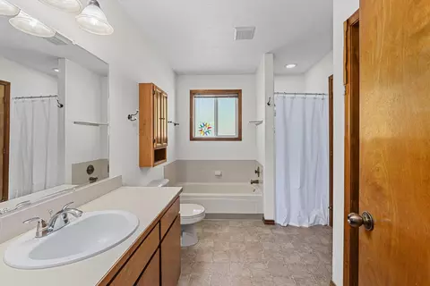 3911 E 33rd Ave, Spokane, WA 99223 photo 14