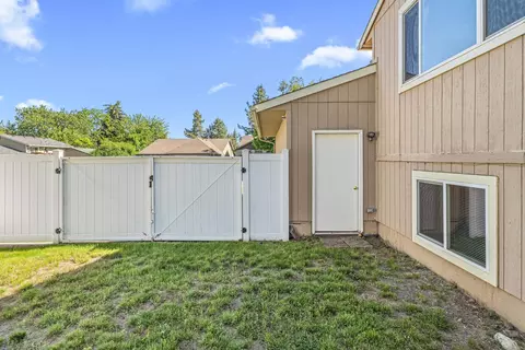3911 E 33rd Ave, Spokane, WA 99223 photo 27