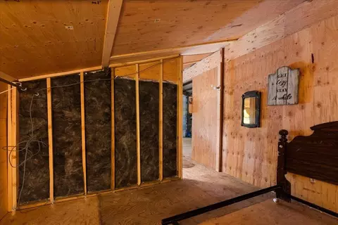 Bedroom - 5 Crestview Rd, Kettle Falls, WA 99141 photo 1 of 2