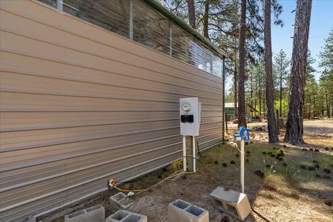 Exterior - 5 Crestview Rd, Kettle Falls, WA 99141 photo 12 of 14