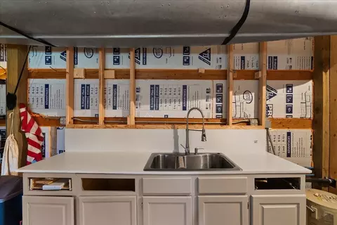 Kitchen - 5 Crestview Rd, Kettle Falls, WA 99141 photo 2 of 2