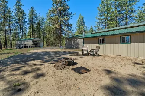 Exterior - 5 Crestview Rd, Kettle Falls, WA 99141 photo 7 of 14