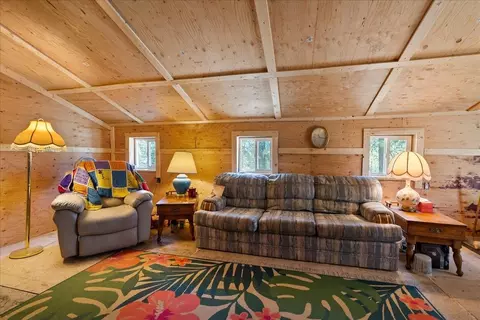 Living - 5 Crestview Rd, Kettle Falls, WA 99141 photo 2 of 2