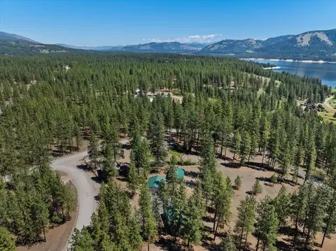 View/Area - 5 Crestview Rd, Kettle Falls, WA 99141 photo 2 of 5