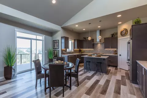 Dining - 207 E Wandermere Heights Ln, Spokane, WA 99208 photo 2 of 2