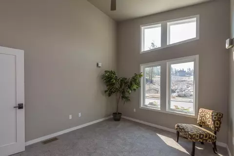 Bedroom - 207 E Wandermere Heights Ln, Spokane, WA 99208 photo 2 of 3