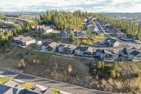 View/Area - 207 E Wandermere Heights Ln, Spokane, WA 99208 photo 1 of 4