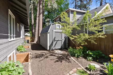 404 E 22nd Ave, Spokane, WA 99203 photo 40