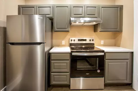Kitchen - 17 E 30th Ave, Spokane, WA 99203 photo 1 of 1