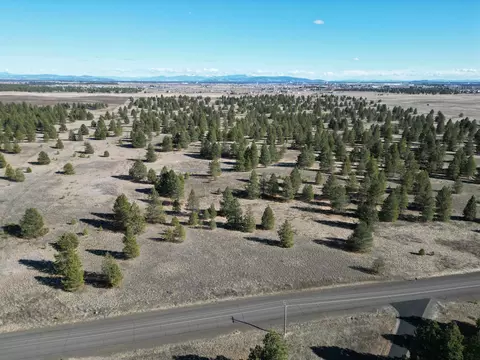 4 N Nn N Dover Rd, Medical Lake, WA 99022
