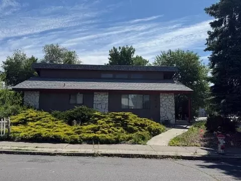 4002 N Madison St, Spokane, WA 99205