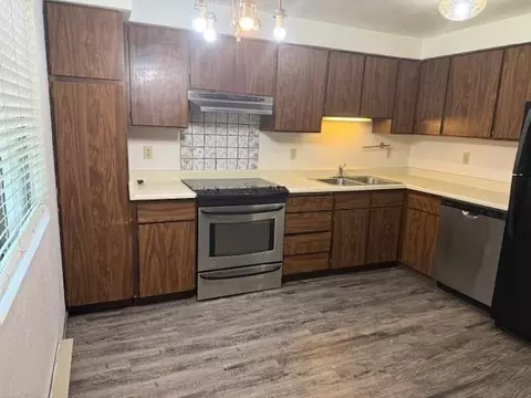 Kitchen - 2124 E 7th Ave #2126 E. 7TH, Spokane, WA 99202 photo 2 of 2
