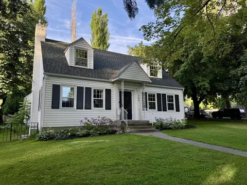 704 E 20th Ave, Spokane, WA 99203 photo 3
