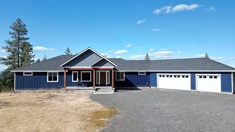 13915 E Arrowleaf Ln, Spokane, WA 99206