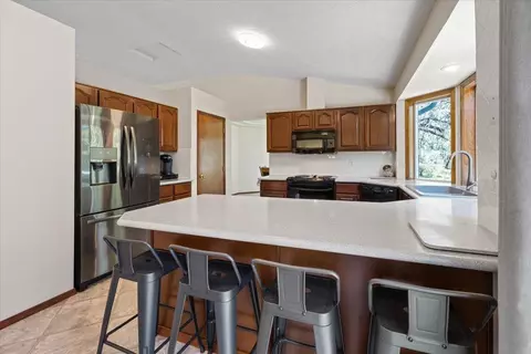 Kitchen - 4510 E Bixel Ct, Mead, WA 99021 photo 2 of 4